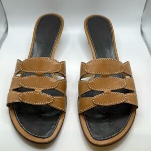 Cole Haan  sandals size 9 brown leather lightly worn
Non-smoking home